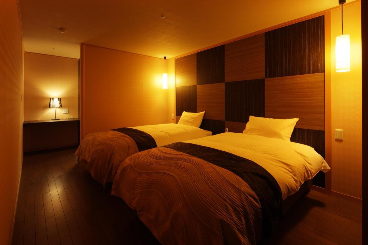 Kintarou Onsen Hotel Uozu Buitenkant foto