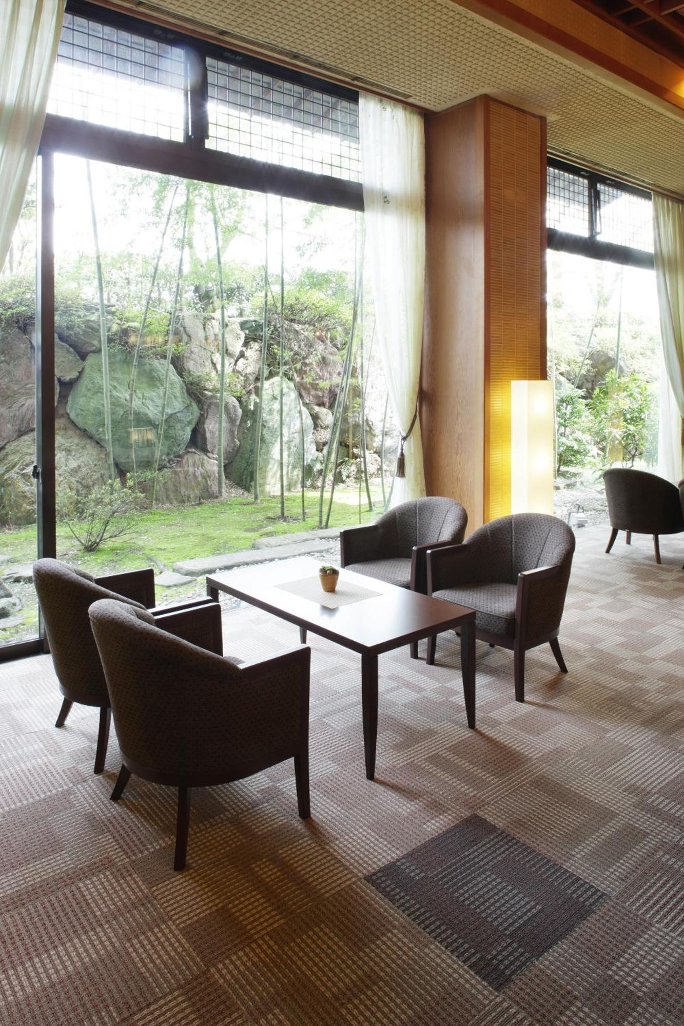 Kintarou Onsen Hotel Uozu Buitenkant foto