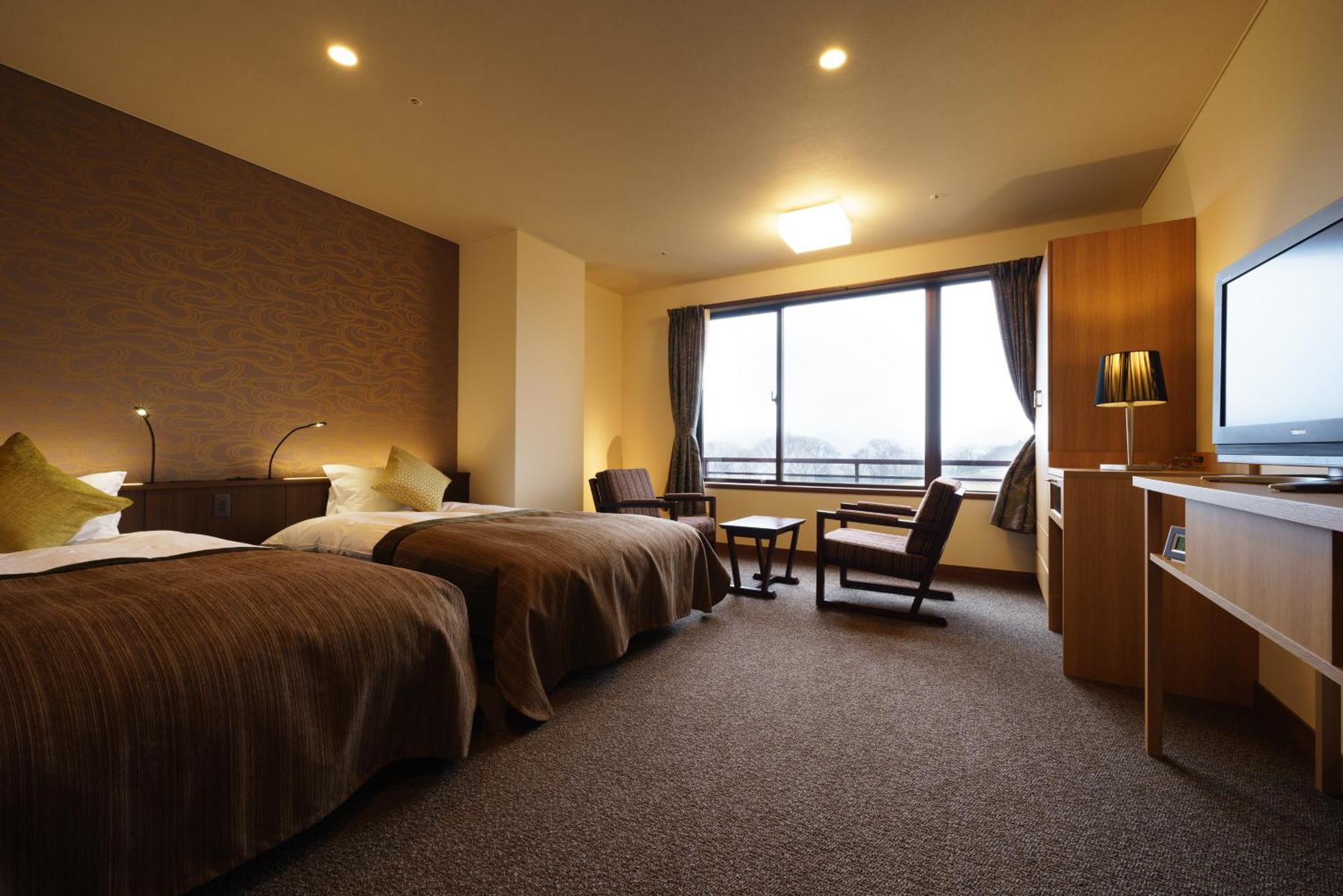 Kintarou Onsen Hotel Uozu Buitenkant foto