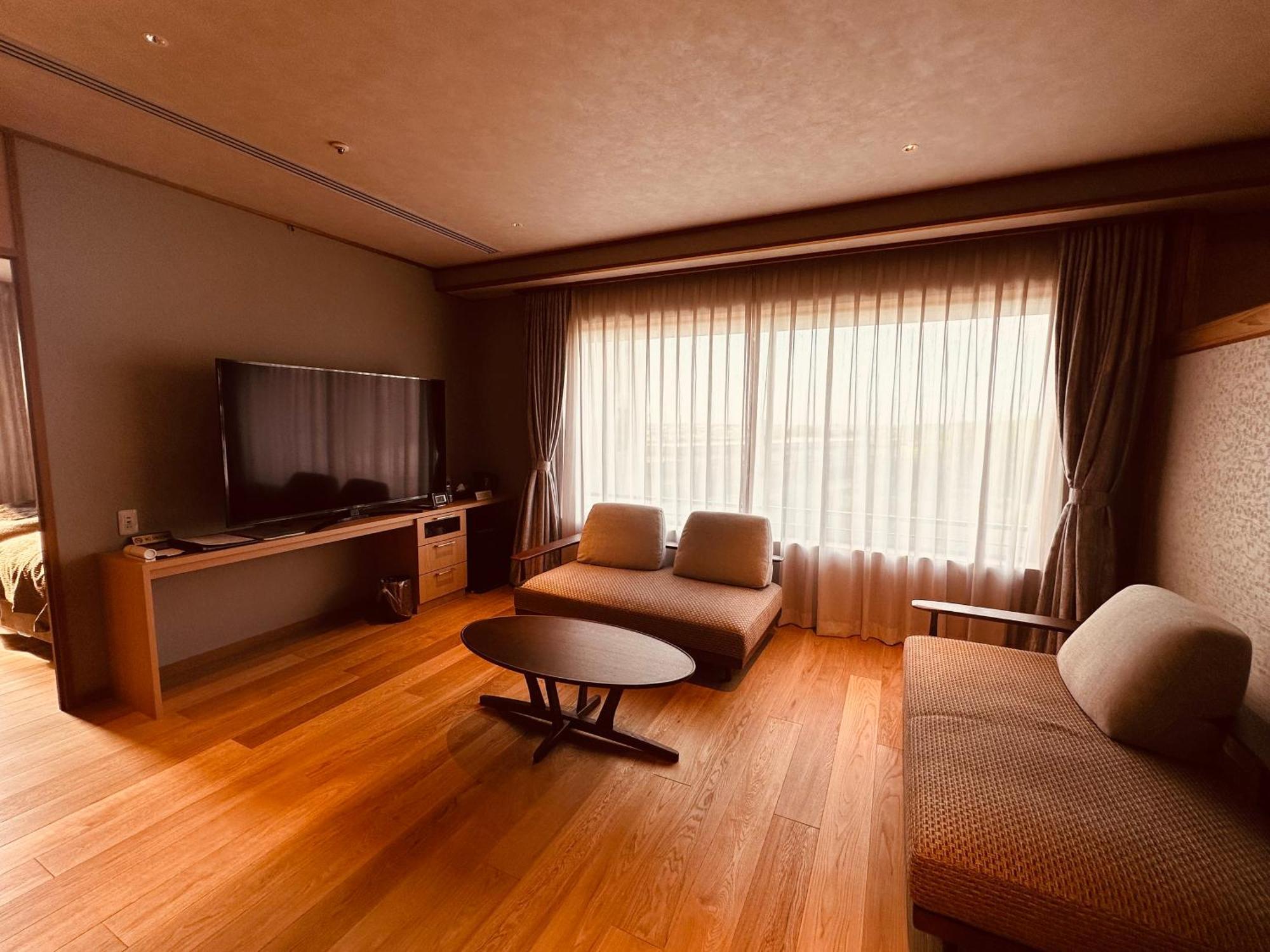 Kintarou Onsen Hotel Uozu Buitenkant foto