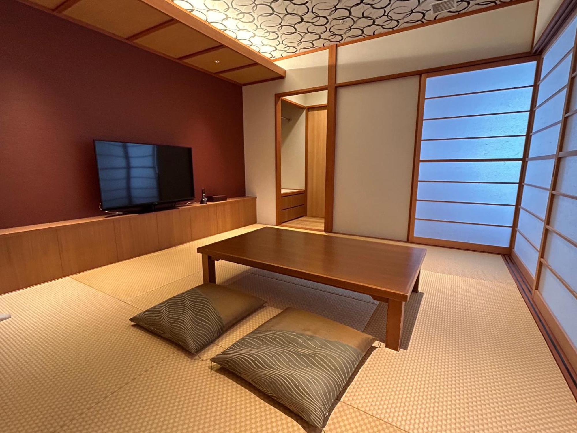 Kintarou Onsen Hotel Uozu Buitenkant foto